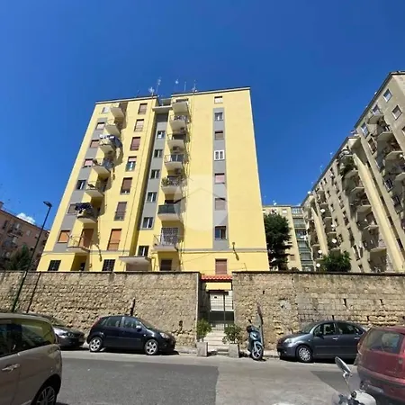 Residenza Dell'e شقة نابولي
