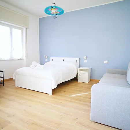 Апартаменты Residenza Dell'e Неаполь