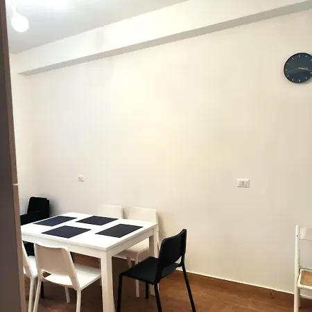 Residenza Dell'e نابولي